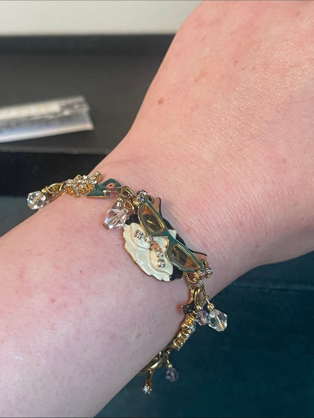 Vintage LATR 2GO “Glamour Puss” Cat Enamel Charm Bracelet - Picture 12 of 12